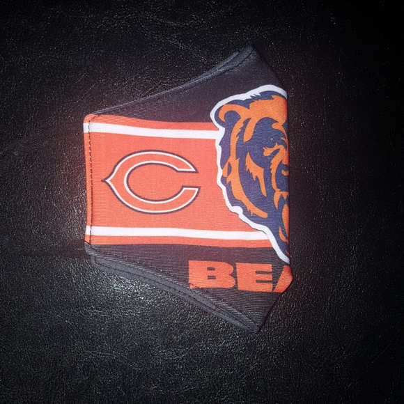 ❤2/$15 NEW Chicago Bears Face Mask❤ - Picture 4 of 8